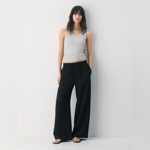 Aritzia Brand New -The Lodge Pant Crepette